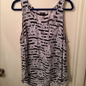 Torrid Black and White Floral Tank